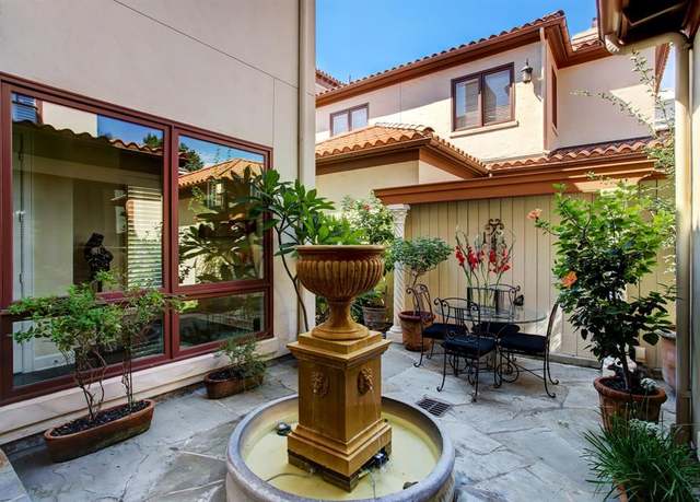 Property at 2522 Kingston St, Houston, TX 77019, 3 beds, 3.5 baths