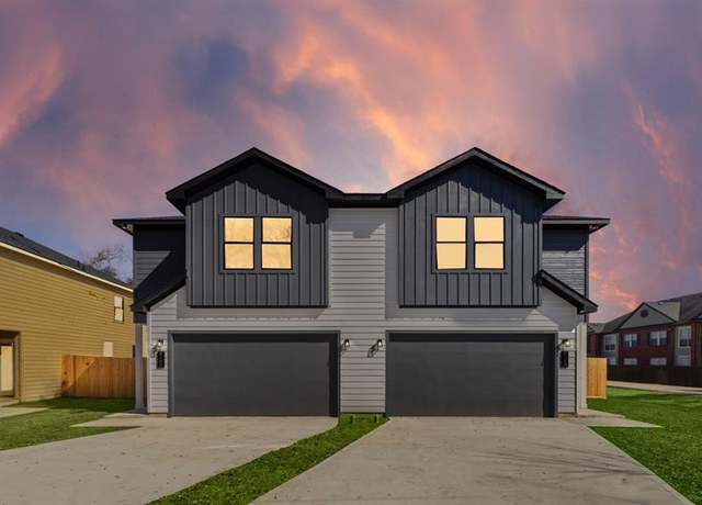 Property at 516 Clinton St Unit A-B, Conroe, TX 77301, 2 baths