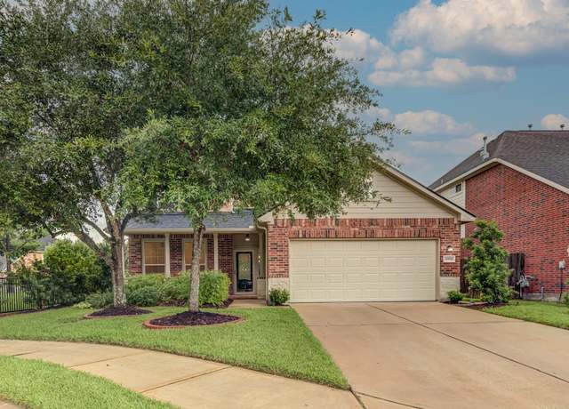 Property at 20950 Field Manor Ln, Katy, TX 77450, 4 beds, 2.5 baths