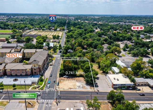 Property at 1532 Sam Houston Ave, Huntsville, TX 77340