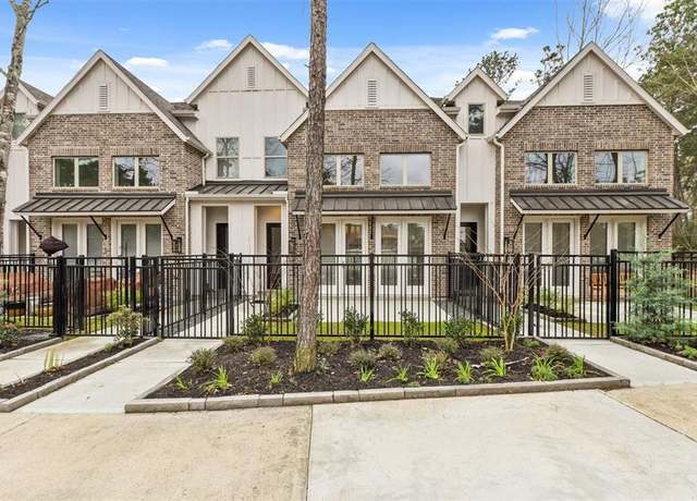 Property at 2624 Woodforest Parkway North, Montgomery, TX 77316, 3 beds, 2.5 baths