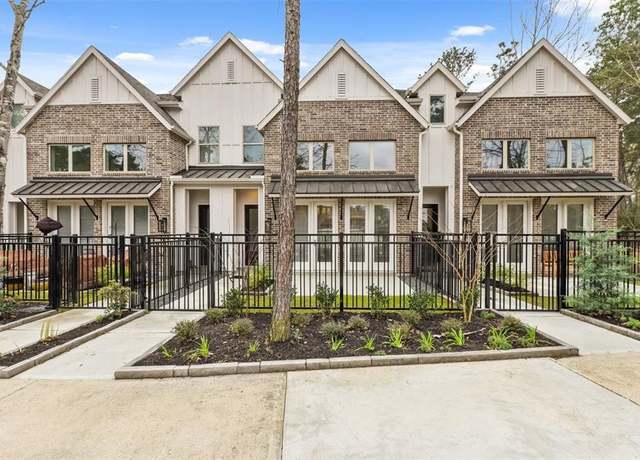 Property at 2624 Woodforest Parkway North, Montgomery, TX 77316, 3 beds, 2.5 baths
