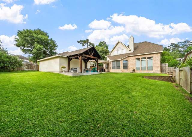 Property at 2510 Eagle Post Dr, Conroe, TX 77304, 5 beds, 3.5 baths