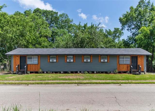 Property at 8410 Elrod St, Houston, TX 77017, 6 beds, 2 baths