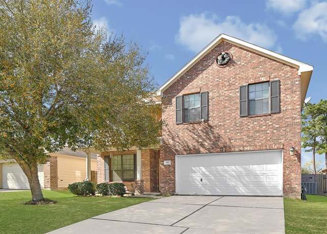 Property at 811 Belvedere Dr, Conroe, TX 77301, 3 beds, 2.5 baths