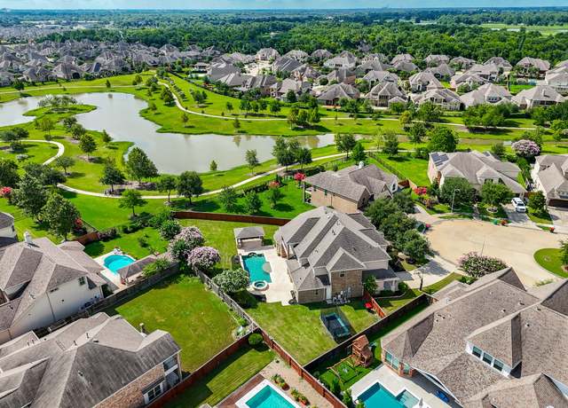 Property at 11315 Rossie Moor Ln, Richmond, TX 77407, 5 beds, 5.5 baths