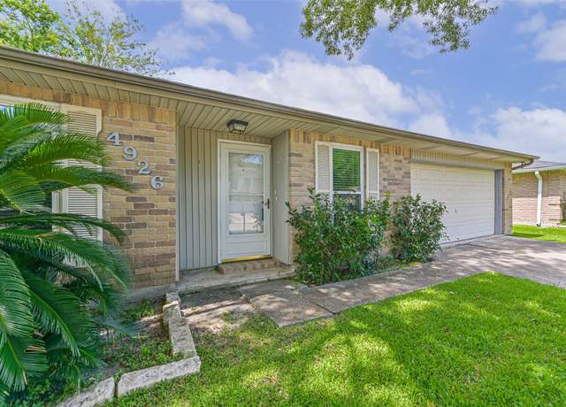 Property at 4926 Meadow Place Dr, La Porte, TX 77571, 2 beds, 2 baths
