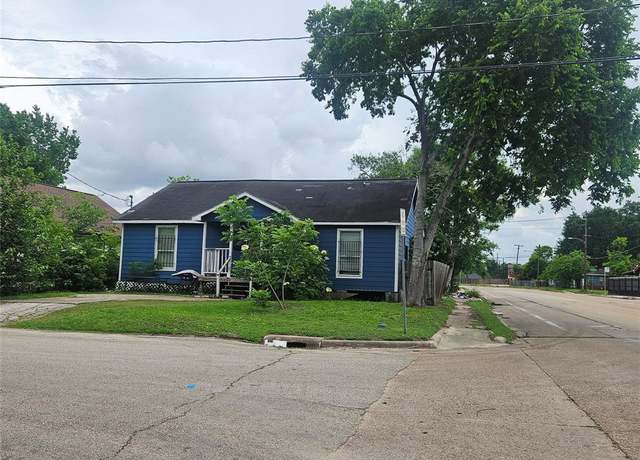 Property at 6639 Goforth St, Houston, TX 77021, 3 beds, 2 baths