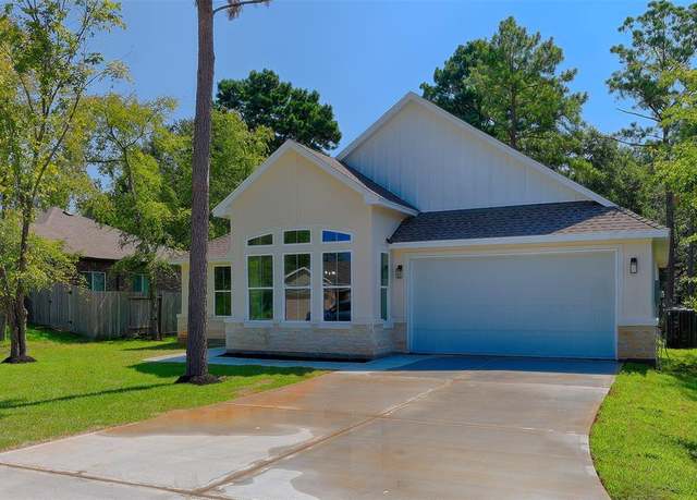 Property at 12258 Lake Conroe Hills Dr, Willis, TX 77318, 3 beds, 2 baths