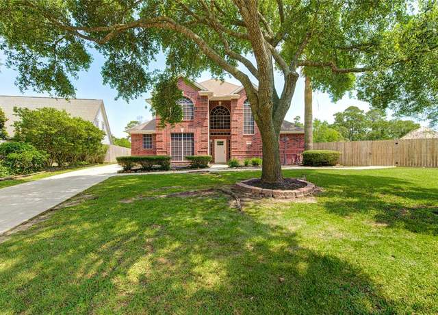 Property at 16727 Camber Ct, Crosby, TX 77532, 3 beds, 2.5 baths