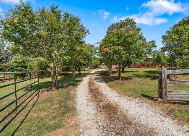 Property at 19331 Fm-1452 W, Normangee, TX 77871, 4 beds, 3 baths