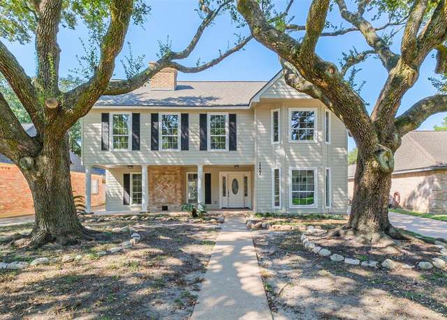 Property at 1222 Kempsford Dr, Katy, TX 77450, 4 beds, 2.5 baths