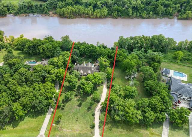Property at 3215 Wellspring Lake Dr, Fulshear, TX 77441, 4 beds, 4 baths