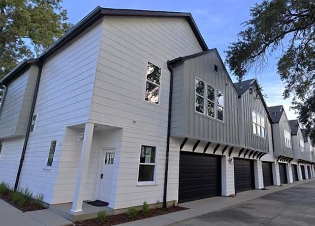 Property at 4922 Hoover St Unit A, Houston, TX 77092, 3 beds, 2.5 baths