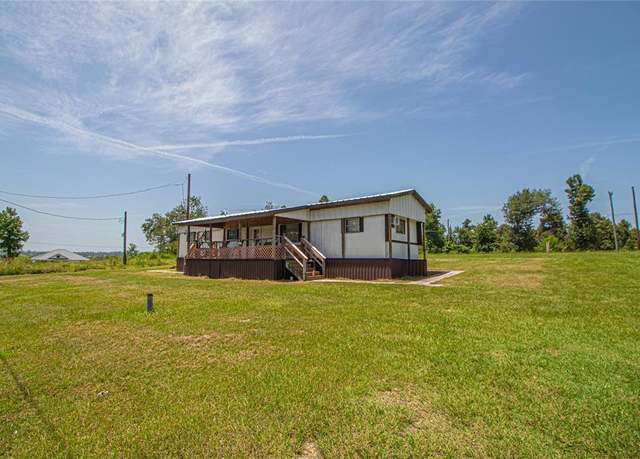 Property at 147 Eagle Ln, Livingston, TX 77351, 3 beds, 1.5 baths