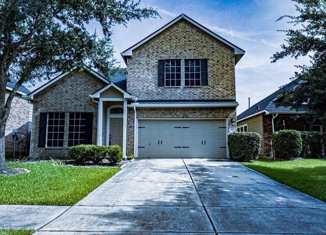 Property at 12923 Pecan Shores Dr, Houston, TX 77044, 4 beds, 2.5 baths