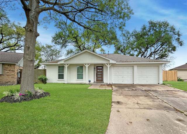 Property at 9603 Philmont Dr, Houston, TX 77080, 3 beds, 2 baths