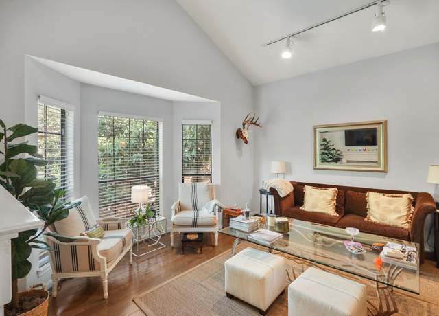 Property at 4000 Purdue St #118, Houston, TX 77005, 2 beds, 2 baths
