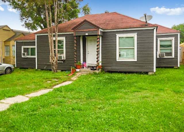 Property at 907 Leonard St, Pasadena, TX 77506, 3 beds, 1 bath