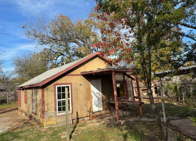 Property at 1208 N 7th St, Wichita Falls, TX 76306, 1 bed, 1 bath