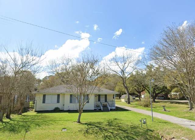 Property at 2104 Westward, La Marque, TX 77568, 3 beds, 1 bath