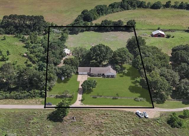 Property at 31047 Torrey Rd, Waller, TX 77484, 4 beds, 2.5 baths