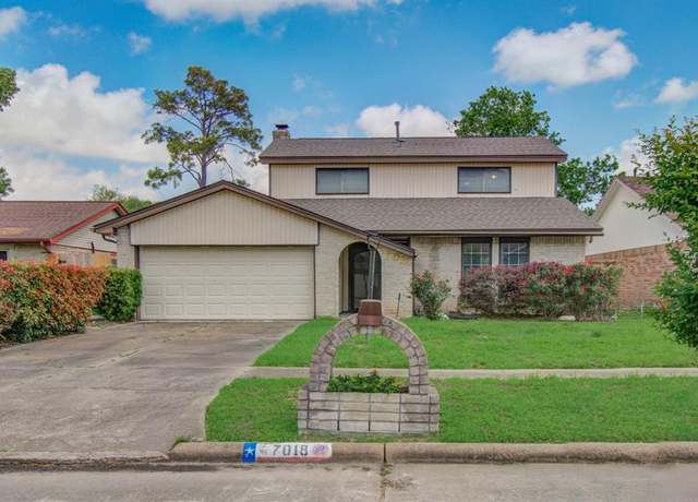 Property at 7018 Roberson Rd, Missouri City, TX 77489, 3 beds, 2.5 baths