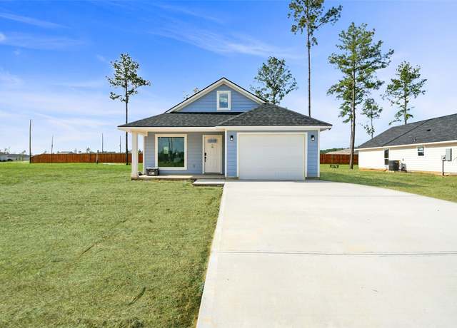 Property at 18719 Ratho Ct, Conroe, TX 77306, 3 beds, 2 baths