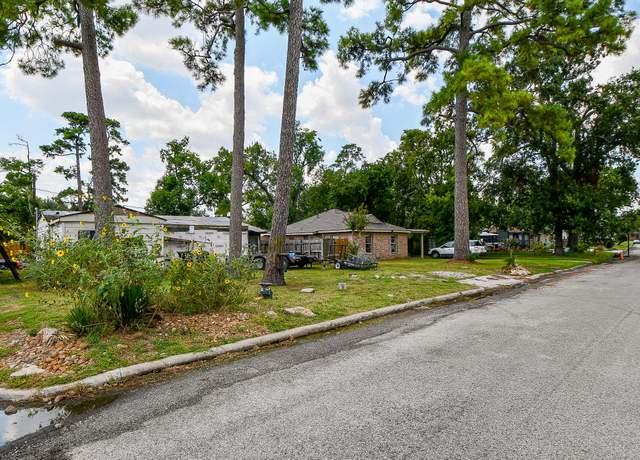 Property at 3854 Arbor St, Houston, TX 77004, 2 beds, 1.5 baths