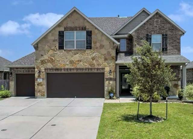 Property at 9615 Emerald Briar Ln, Rosenberg, TX 77469, 5 beds, 3.5 baths