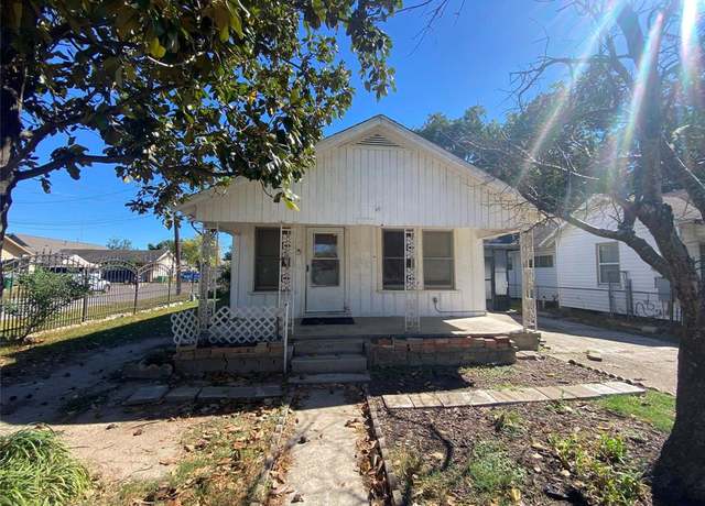 Property at 4118 Gano St, Houston, TX 77009, 3 beds, 1 bath