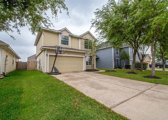 Property at 3509 Silvercrest Dr, Texas City, TX 77591, 3 beds, 2.5 baths
