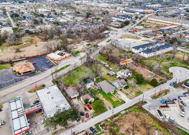 Property at 4408 Yale St, Houston, TX 77018