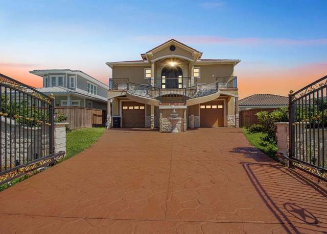 Property at 615 29th St, San Leon, TX 77539, 4 beds, 3.5 baths