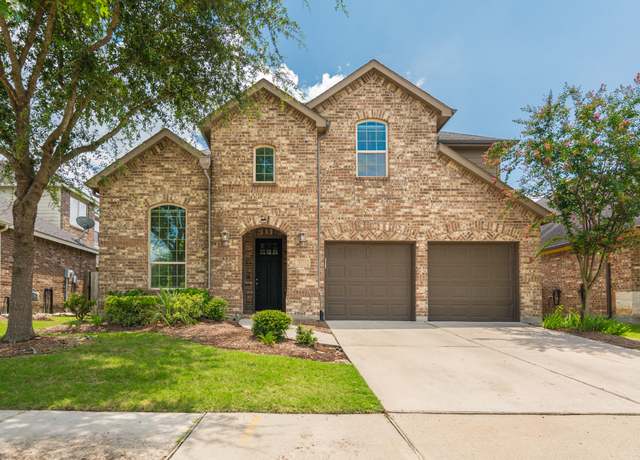 Property at 8118 Little Scarlet St, Conroe, TX 77385, 4 beds, 3 baths