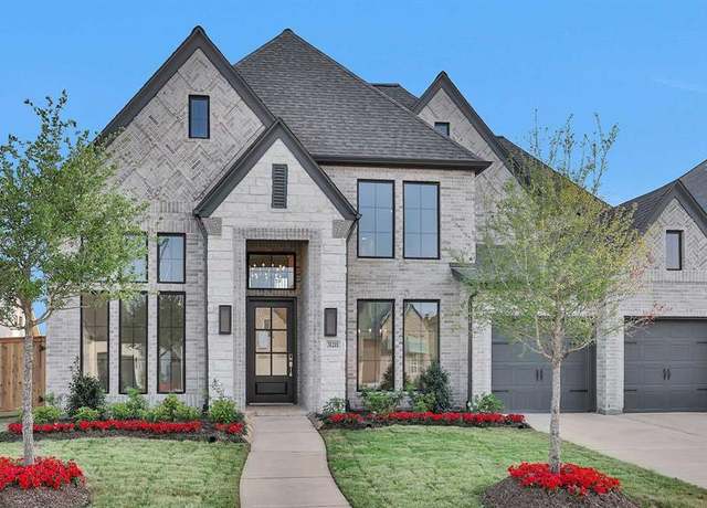 Property at 31211 Sun Catcher Ln, Fulshear, TX 77423, 5 beds, 4.5 baths