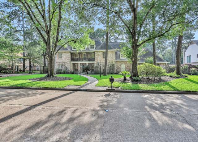 Property at 15219 Rainhollow Dr, Houston, TX 77070, 5 beds, 3.5 baths