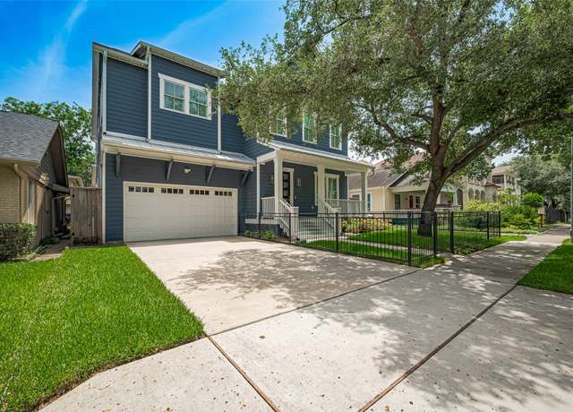 Property at 734 E 9th St, Houston, TX 77007, 5 beds, 4 baths