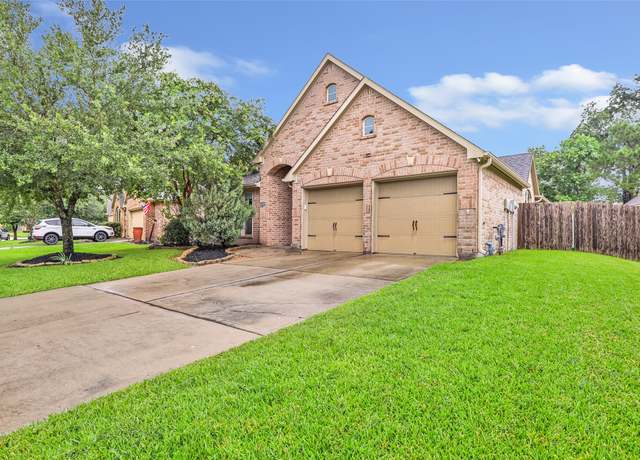 Property at 13015 Barkley Bend Ln, Houston, TX 77044, 3 beds, 2 baths