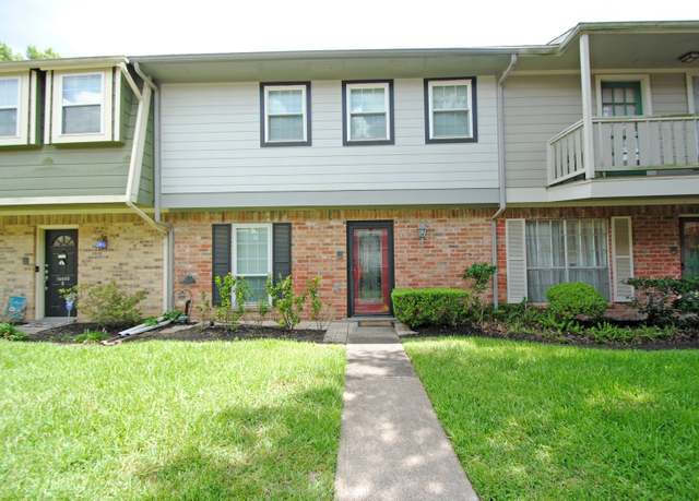 Property at 14690 Perthshire Rd Unit C, Houston, TX 77079, 3 beds, 2.5 baths