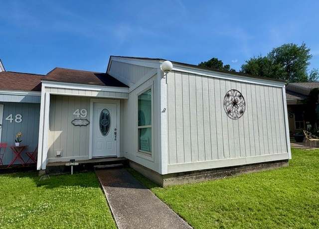 Property at 49 Westwood Village Dr Unit TH49, Trinity, TX 75862, 2 beds, 1 bath