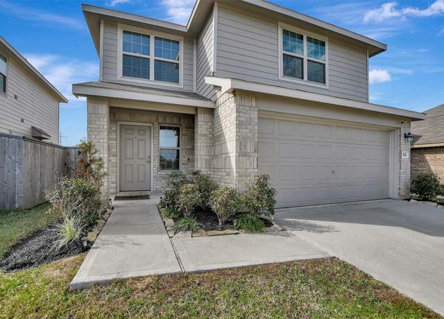 Property at 1518 Carmona Ct, Conroe, TX 77301, 4 beds, 2.5 baths