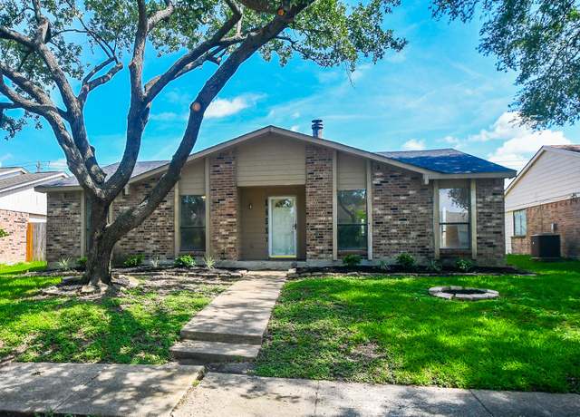 Property at 14511 Lourdes Dr, Houston, TX 77049, 3 beds, 2 baths