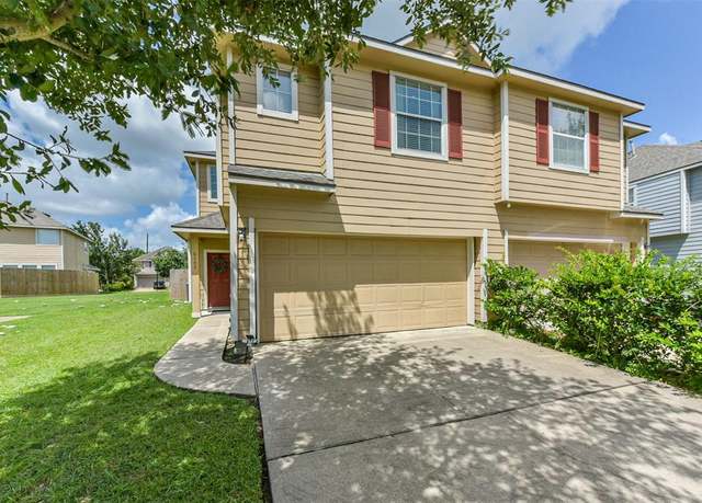 Property at 6103 Yorkglen Manor Ln, Houston, TX 77084, 3 beds, 2.5 baths