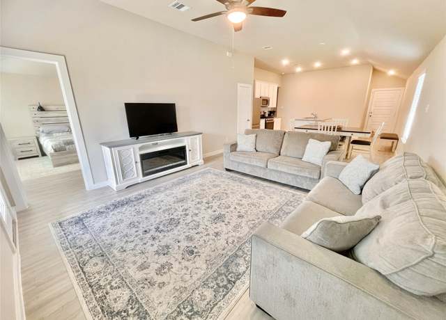 Property at 26544 Eternal Dr, La Marque, TX 77568, 3 beds, 2 baths