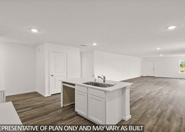 Property at 18502 Sunset Horizon Dr, Hockley, TX 77447, 4 beds, 2 baths