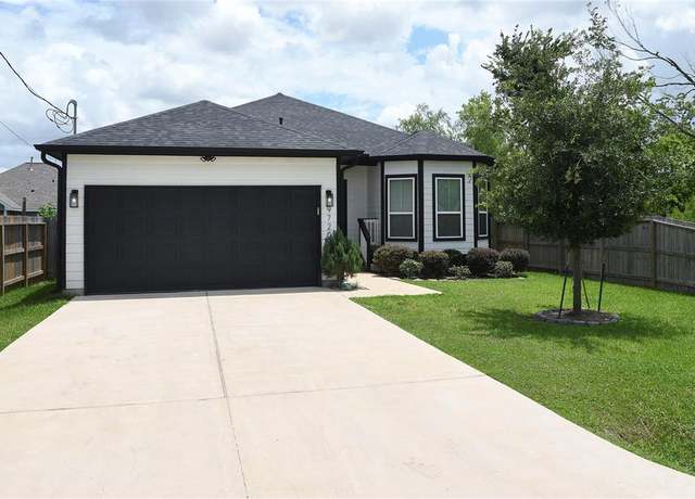 Property at 9720 Garcroft St, Houston, TX 77029, 3 beds, 2 baths
