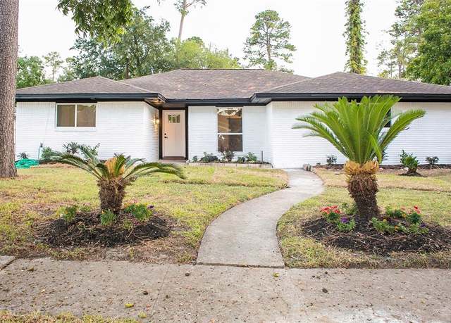 Property at 1147 Cottage Oak Ln, Houston, TX 77091, 3 beds, 2 baths