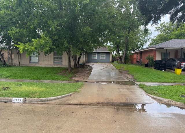 Property at 3918 Dalmatian Dr, Houston, TX 77045, 4 beds, 2 baths