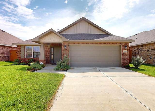 Property at 19918 Sienna Green Dr, Hockley, TX 77447, 4 beds, 2 baths